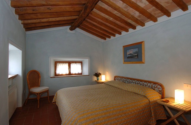 Farmhouse Montecchio Attic