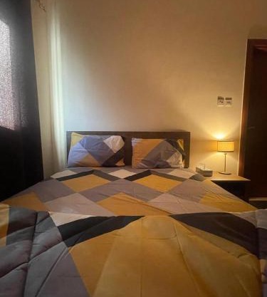 Farzus BnB