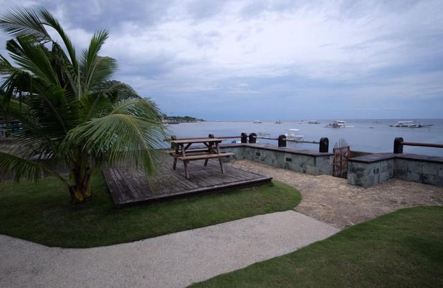 Feel Deep Dive Resort