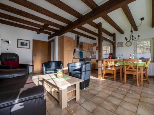 Felsberg Modern retreat