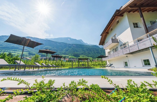 Ferienwohnung Zwerger, NEU ab Mai 2024 Pool mit Salzwasser im Südgarten