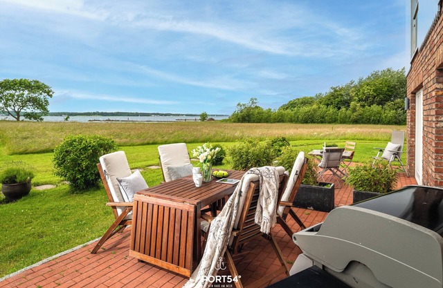 Ferienloft Direkt an der Ostsee mit Strandzugang, Finn.sauna, Whirlwanne