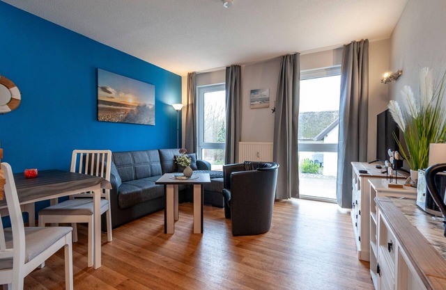 Ferienwohnung 30 - Strandhaus Mönchgut - Endloser Sandstrand und das weite Meer