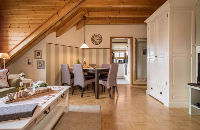 Ferienwohnung 5, 98qm, 3 Schlafzimmer, max. 5 Personen