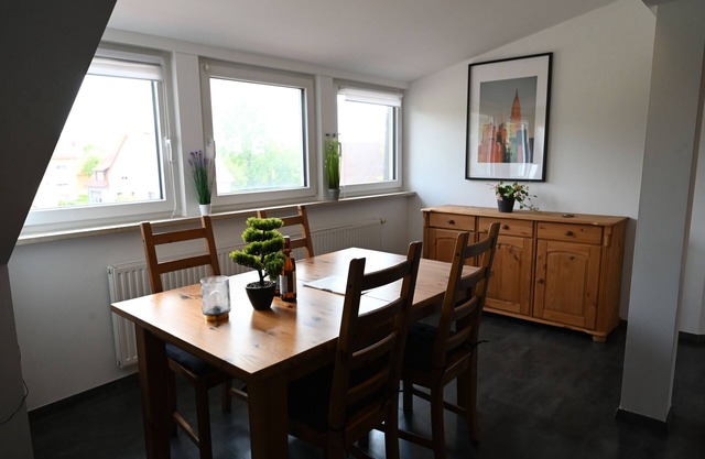 Ferienwohnung Apartment 2 Einzelbetten o Doppelbett Wohn Essbereich Küche Wlan