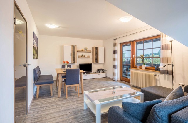 Ferienwohnung Nr. 3, Bergblick, 70qm