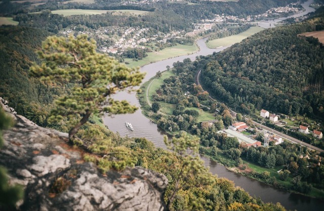 Fewo in Ruhiger Lage Direkt am Wanderweg zum Lilienstein