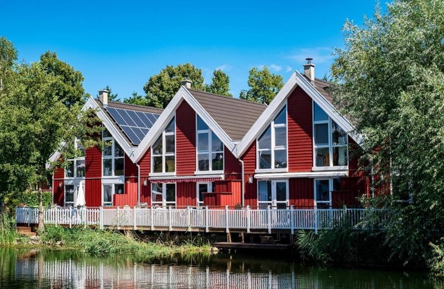 FH „Pirat Wasserterrasse“ 75m², 4+2 Pers. im Marinapark Scharmützelsee, Sauna, Whirlpool, Kamin