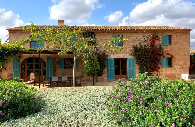 Finca Can Sitja Houses & Villas, Mallorca Rentals