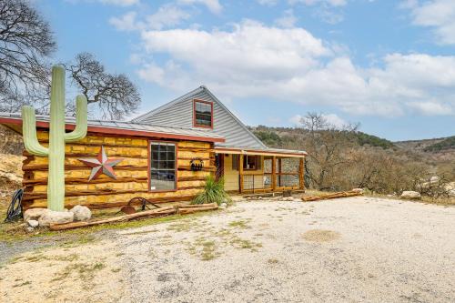 Fire Pit, Views Peaceful Texas Hill Country Cabin