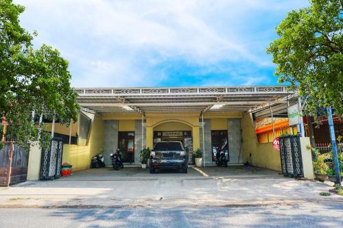 Flagship 90723 Berlima Guest House Syariah