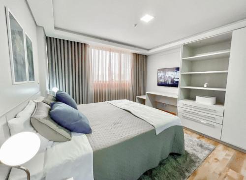 Flat Confortável com Lava e Seca