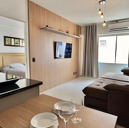 Flat espaçoso, super confortável e moderno