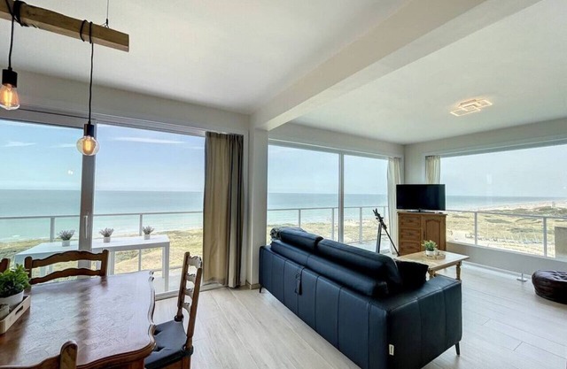Flat Sunset - amazing seaview