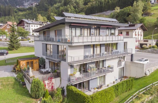 Flirscherblick by Interhome