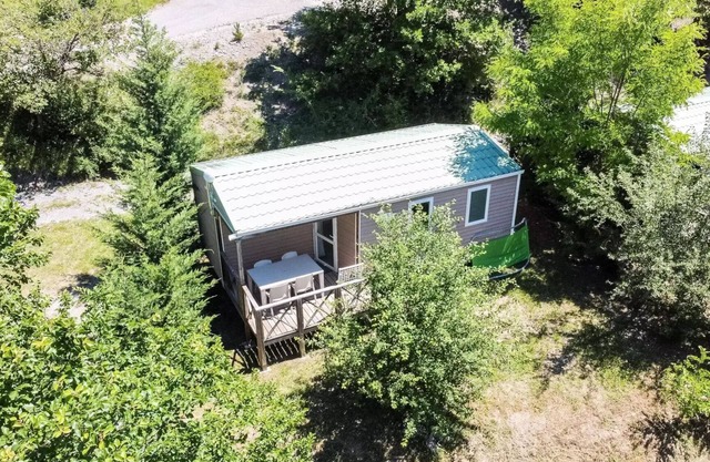 Flower Camping Le Clot du Jay * - Mobile home Comfort 29m2 2 bedrooms + terrace 4 people