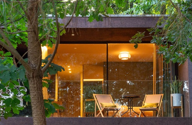 Flower Retreat Bungalow