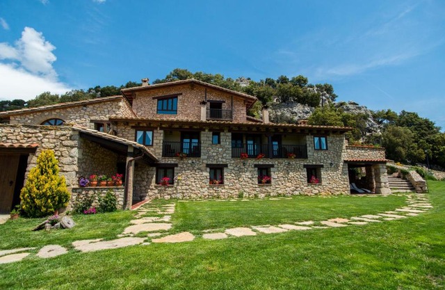 Font D'en Torres Solo Adultos