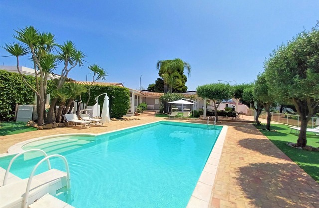 For 2+2 family, near sea and Nature Reserve with pool