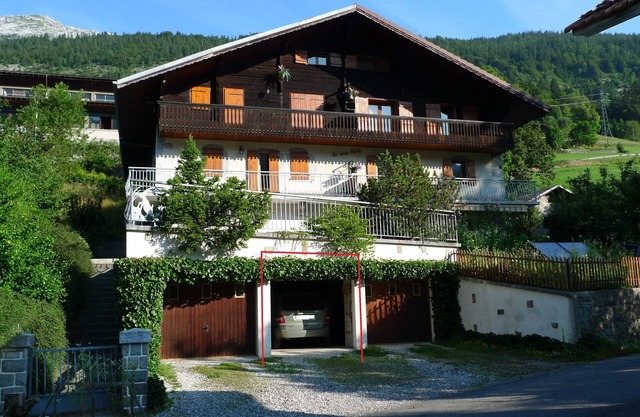 For 4P, a 3-star 83m2 dwelling, at the price of 1 bed and breakfast.