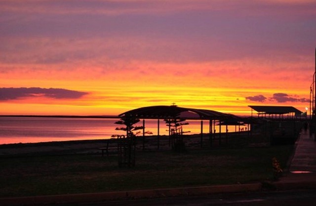 Foreshore Motor Inn