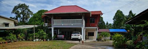 Forest Way Home Sepilok Sandakan