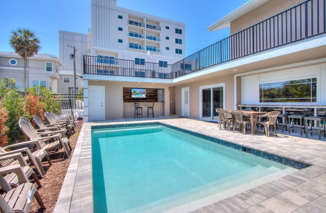 Forever Sunshine - Beach Vacation Rental