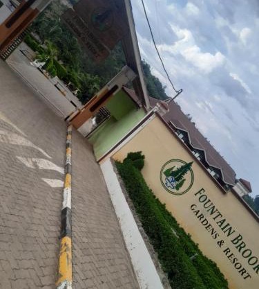 Fountain Brook Gardens & Resort