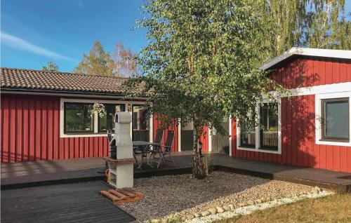 Four-Bedroom Holiday Home in Bjorkvik