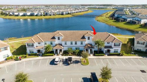 Four Bedrooms TownHome 4861