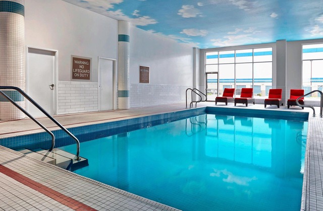 Four Points by Sheraton Calgary Airport