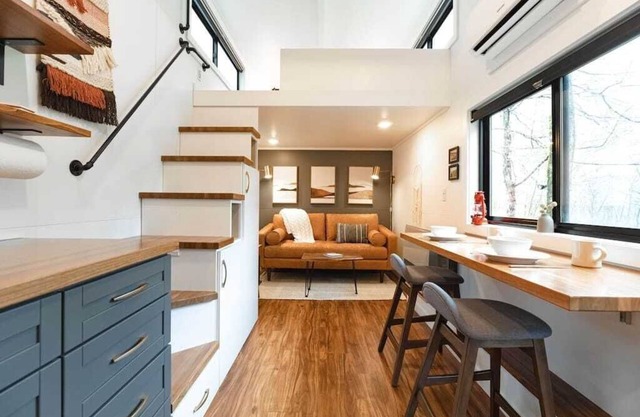 Foxglove Tiny House - a modern tiny getaway