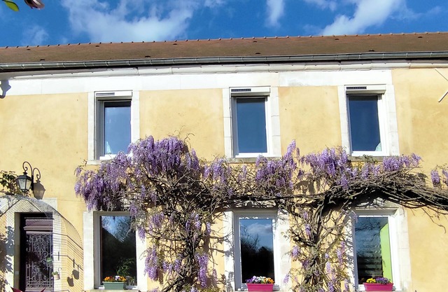 The Licaraclo is located in Puisaye very close to Guédelon