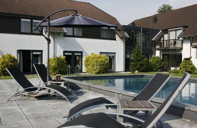 Free Parking Included | Dine on the Terrace & Enjoy the Outdoor Pool