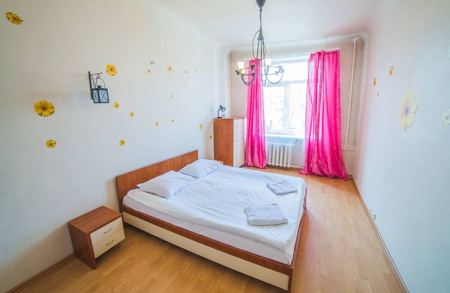Fresh 2-room apartment in the very heart Old-Town