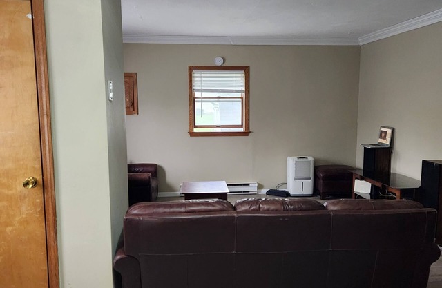 Friendly 2-Bedroom Getaway with Full Kitchen & Outdoor Space — near Ithaca
