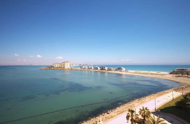 Front line two bedroom with stunning views