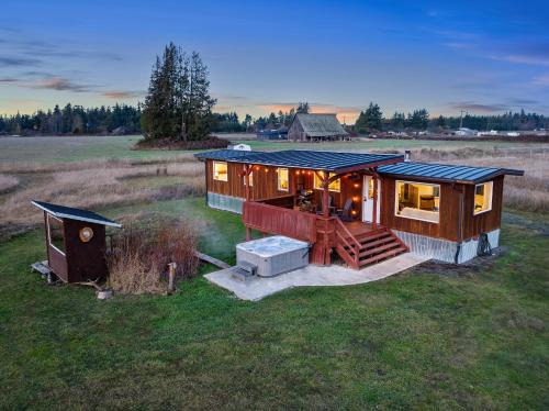Frontier Farmhouse-sauna &ht