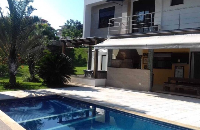 FULL COTTAGE IN COND. CLOSED / ITUPEVA -SP