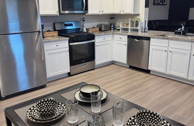 Full House - Close to HOU, NRG & Med Center!