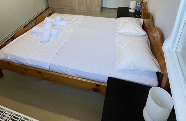 Fully facilitate apartment + perfect location!