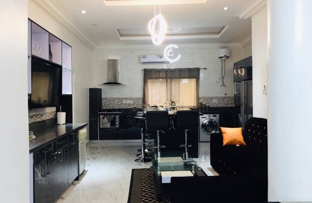 Fully furnished 2 bedroom Executive apartment, located in Dzorwulu.