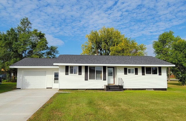 Fully furnished, newly remodeled house with heated attached garage.