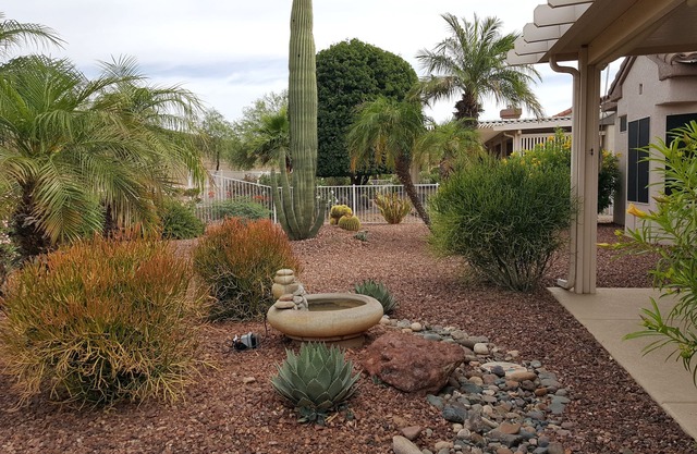 Fully Furnished Sun City Grand resort-style active living