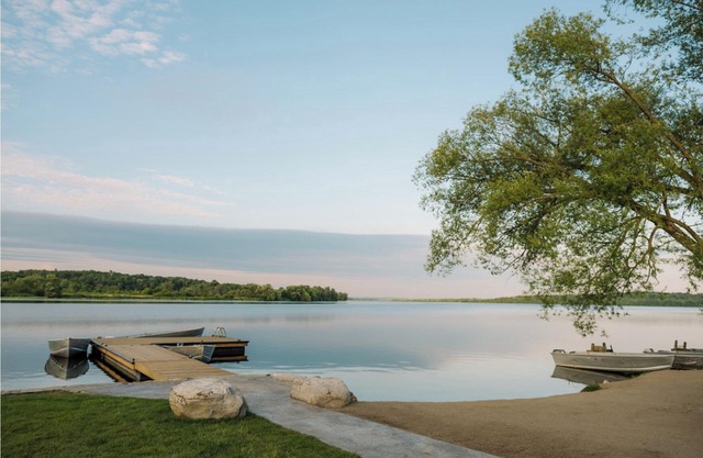 Fully Renovated original Percy Boom Haven cabin.