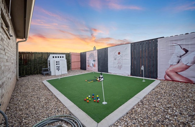 Fun & Games Playcation Palace