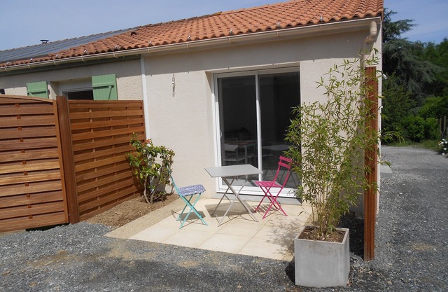 Furnished apartment in the Nantes vineyards near the banks of the Loire River