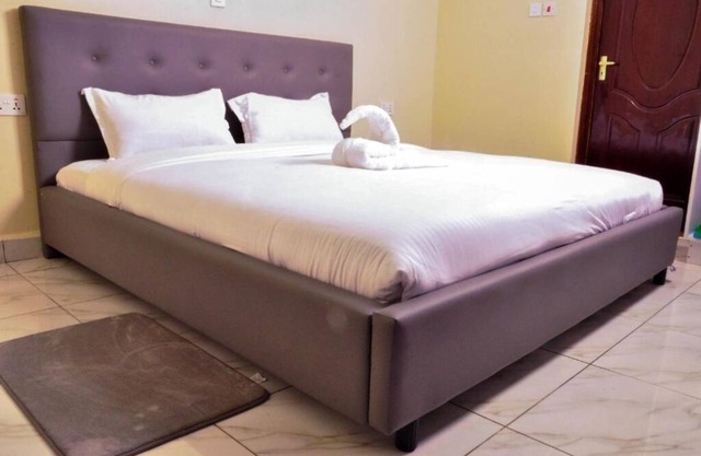 Furnished apartments in Migori : Deluxe Double Rooms with Balconyn