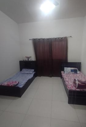 Furnished bad space for females