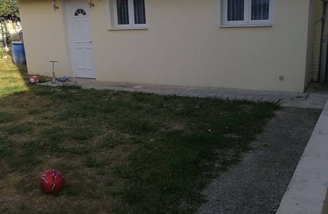 Furnished studio 10 minutes from Parc Astérix by car.